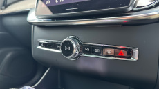 Volvo XC90 2.0 B5P Plus Dark 5dr AWD Geartronic Petrol Estate